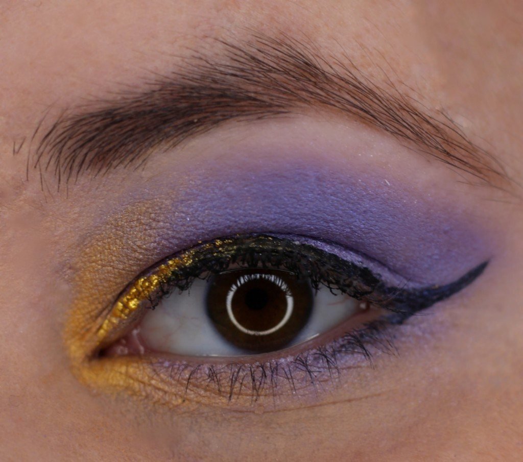 augenmakeup-gold-flieder.jpg