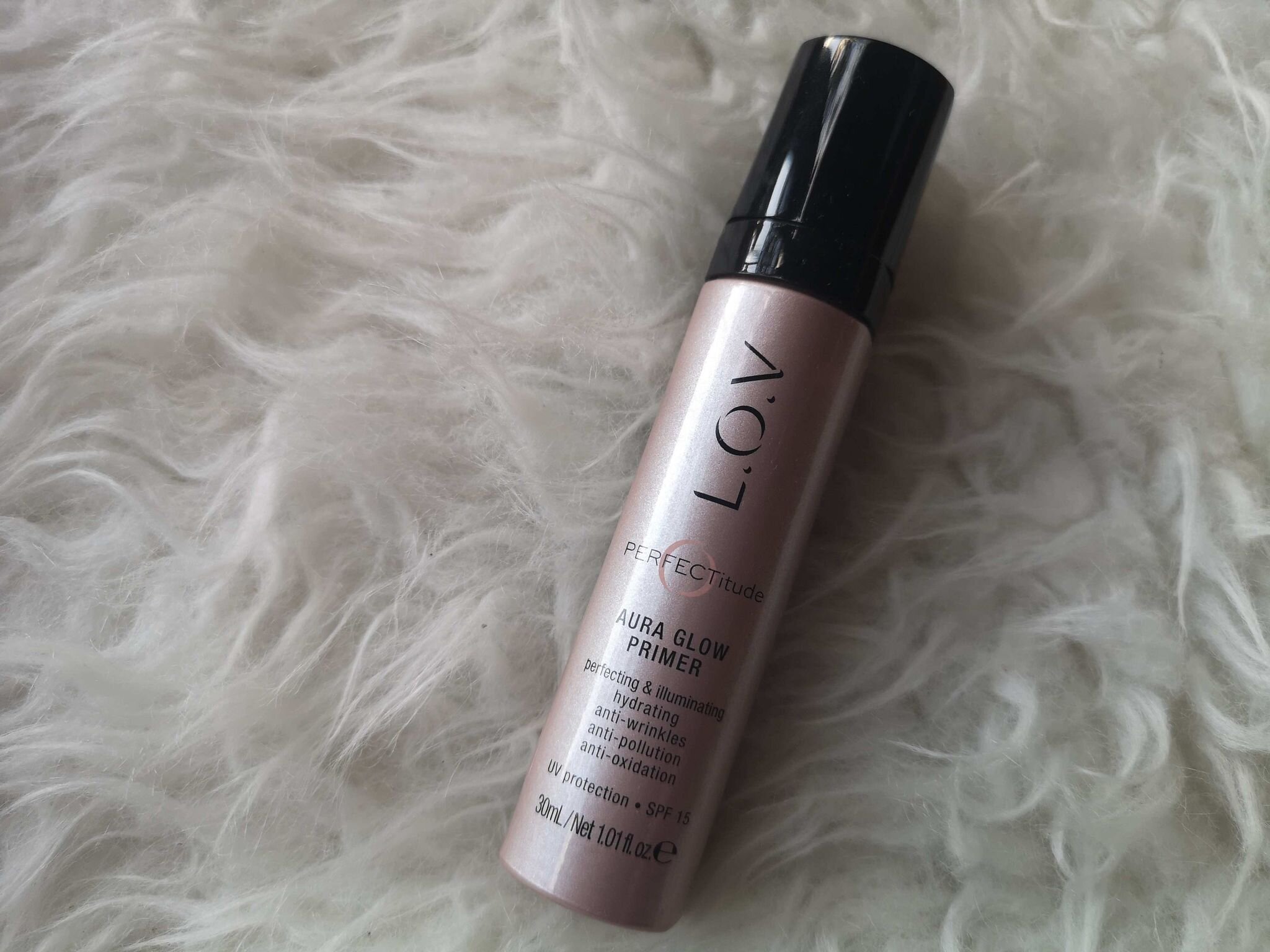 lov-PERFECTITUDE-aura-glow-primer.jpg